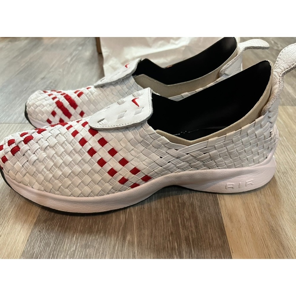 Nike Air Woven QS White University Red White US 10 Worn Twice w/Box
